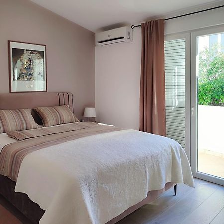 Apartments Divna Baška Voda Dış mekan fotoğraf