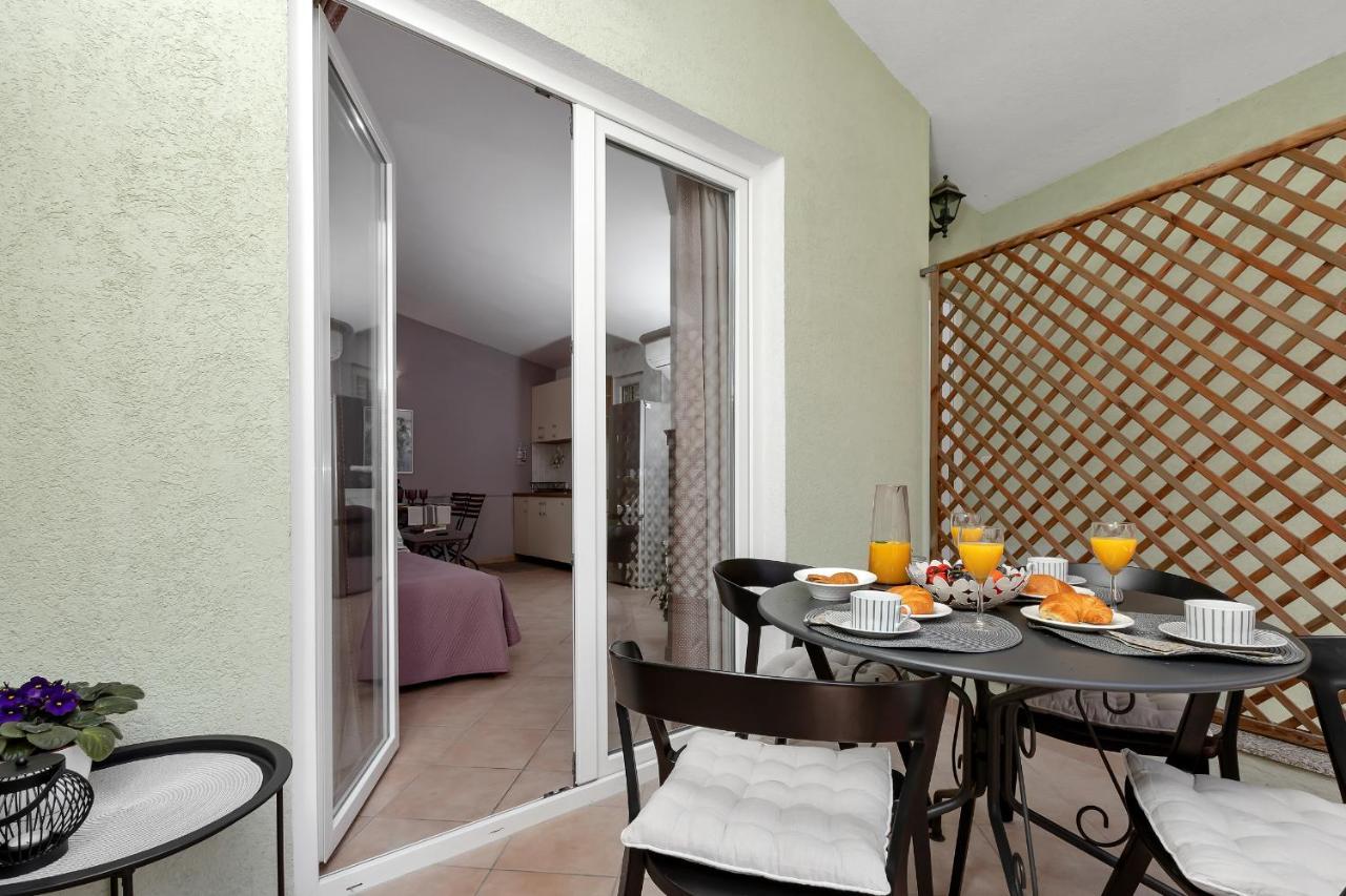 Apartments Divna Baška Voda Dış mekan fotoğraf