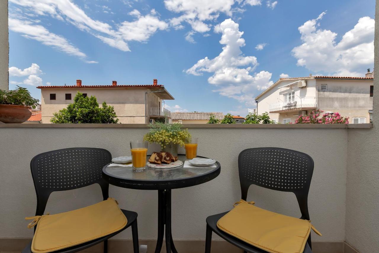 Apartments Divna Baška Voda Dış mekan fotoğraf