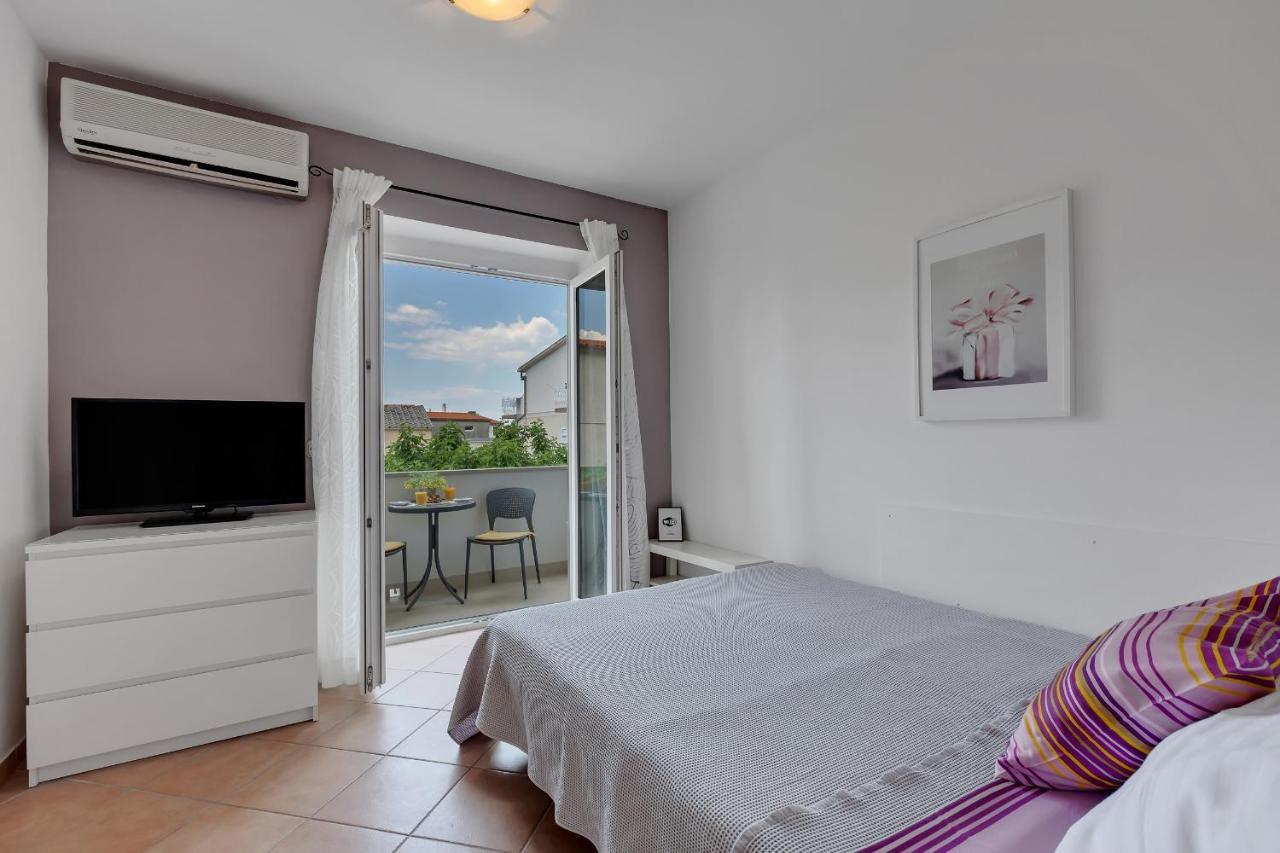 Apartments Divna Baška Voda Dış mekan fotoğraf