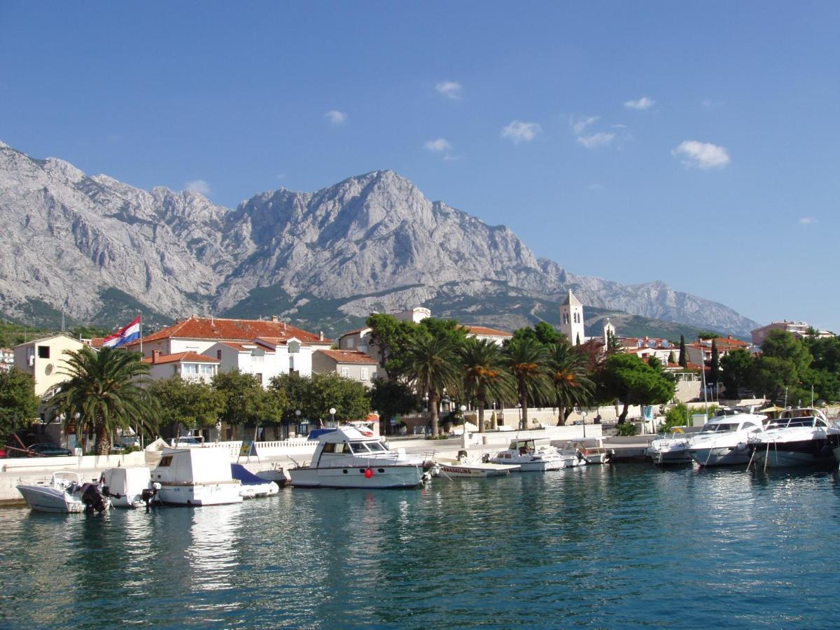 Apartments Divna Baška Voda Dış mekan fotoğraf