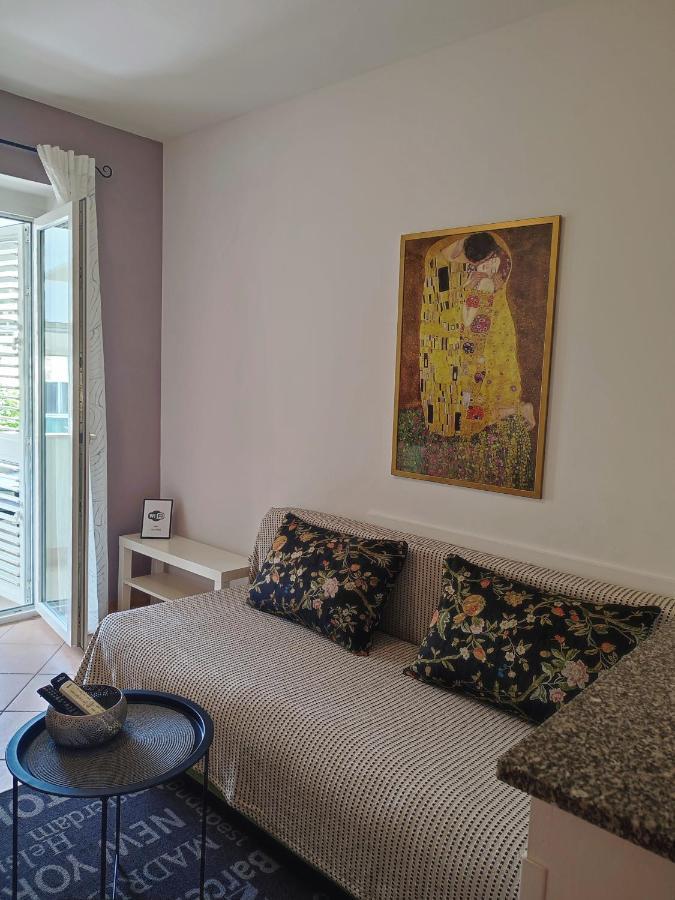Apartments Divna Baška Voda Dış mekan fotoğraf
