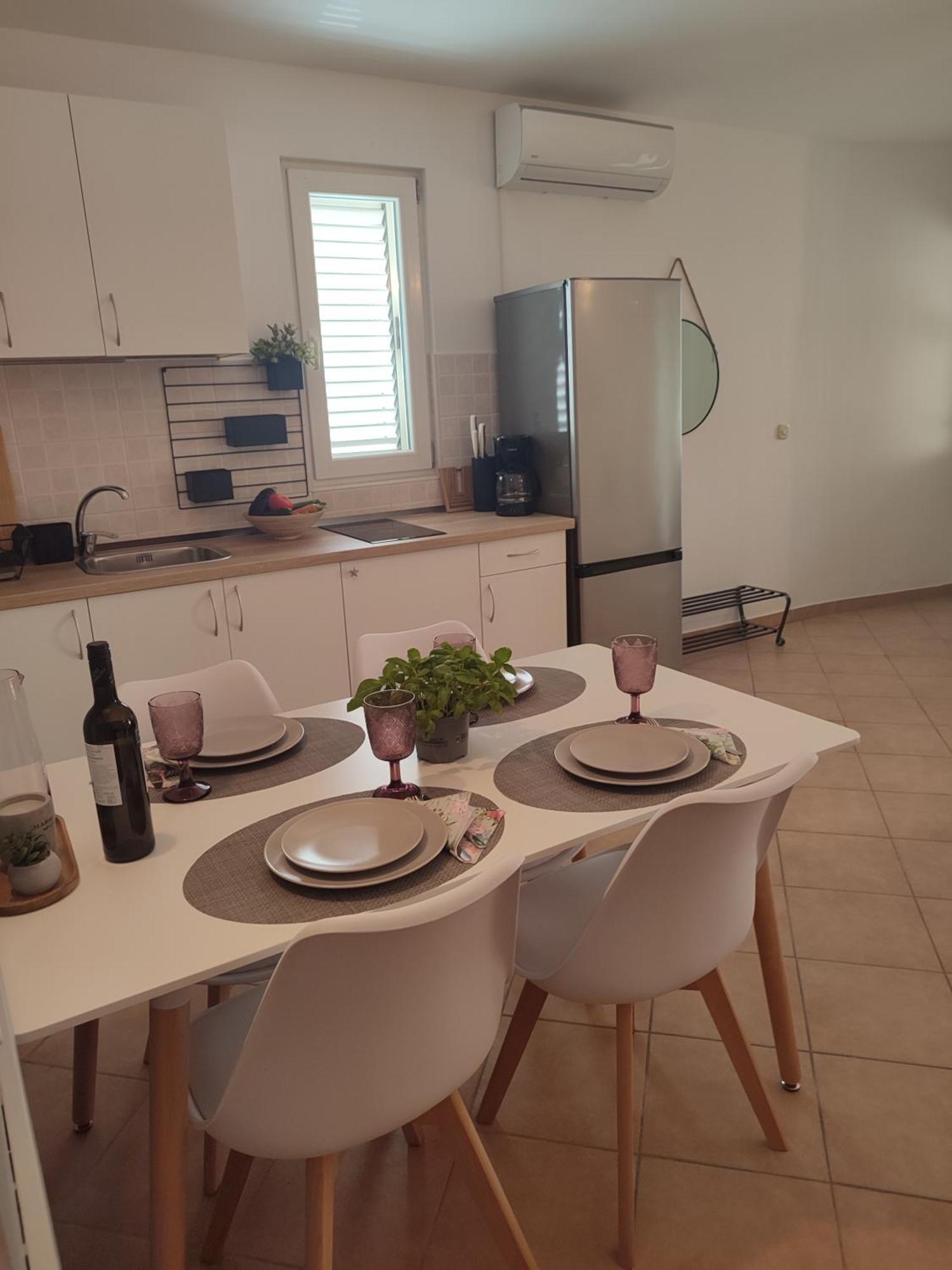 Apartments Divna Baška Voda Dış mekan fotoğraf