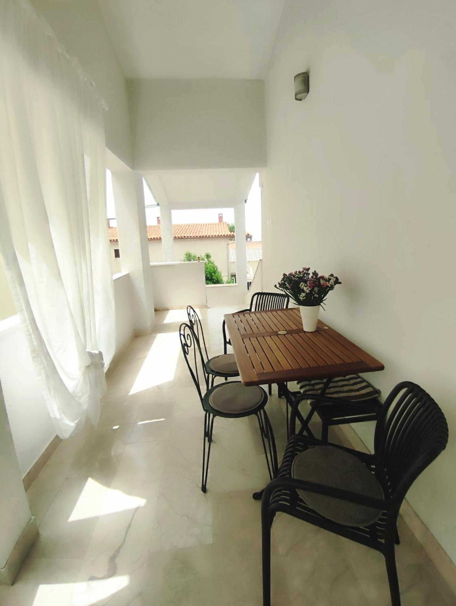 Apartments Divna Baška Voda Dış mekan fotoğraf