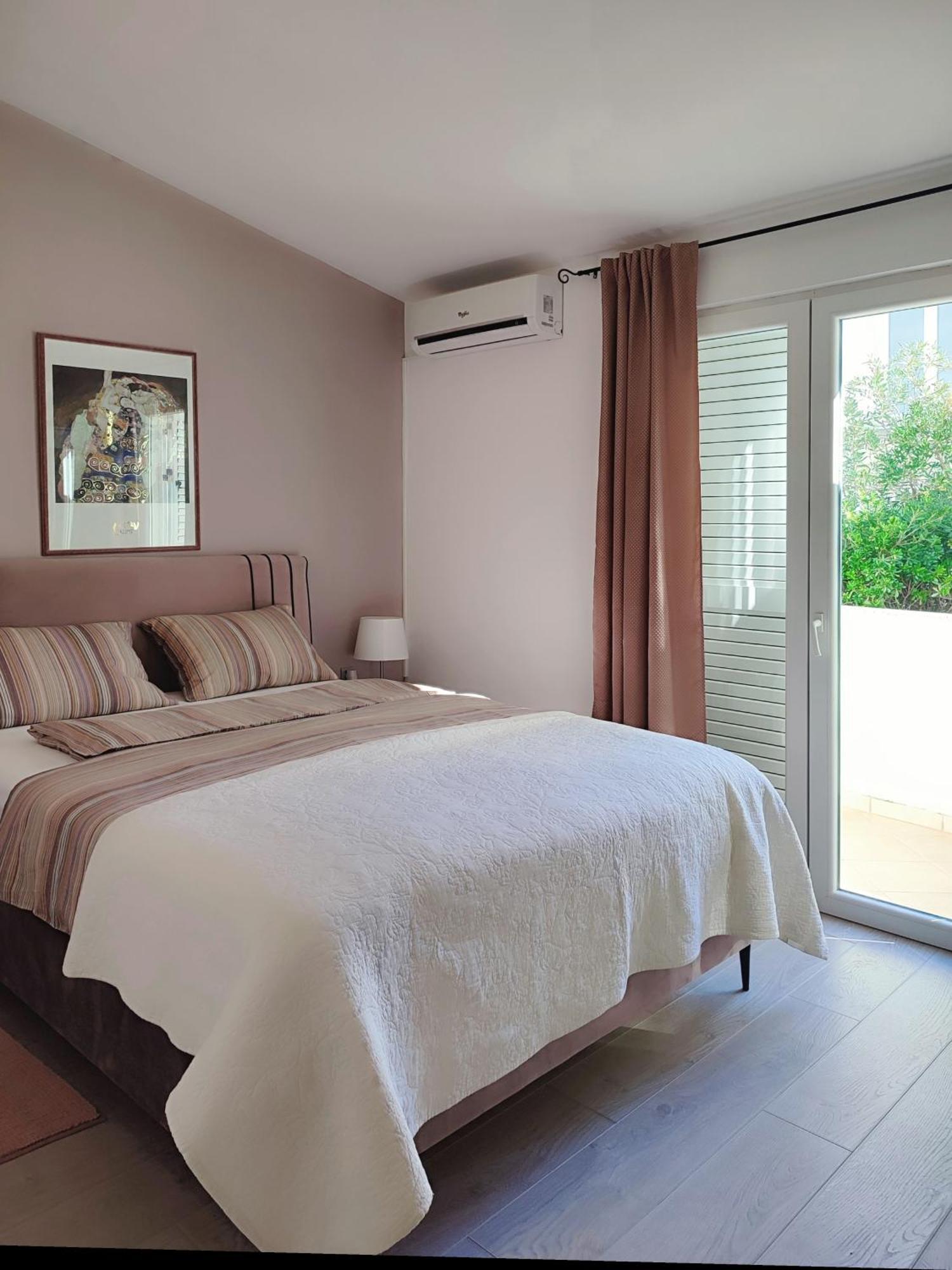 Apartments Divna Baška Voda Dış mekan fotoğraf